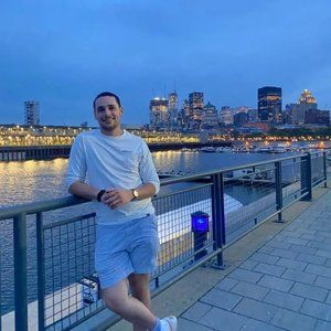 Meet your Posher, Louis-benjamin